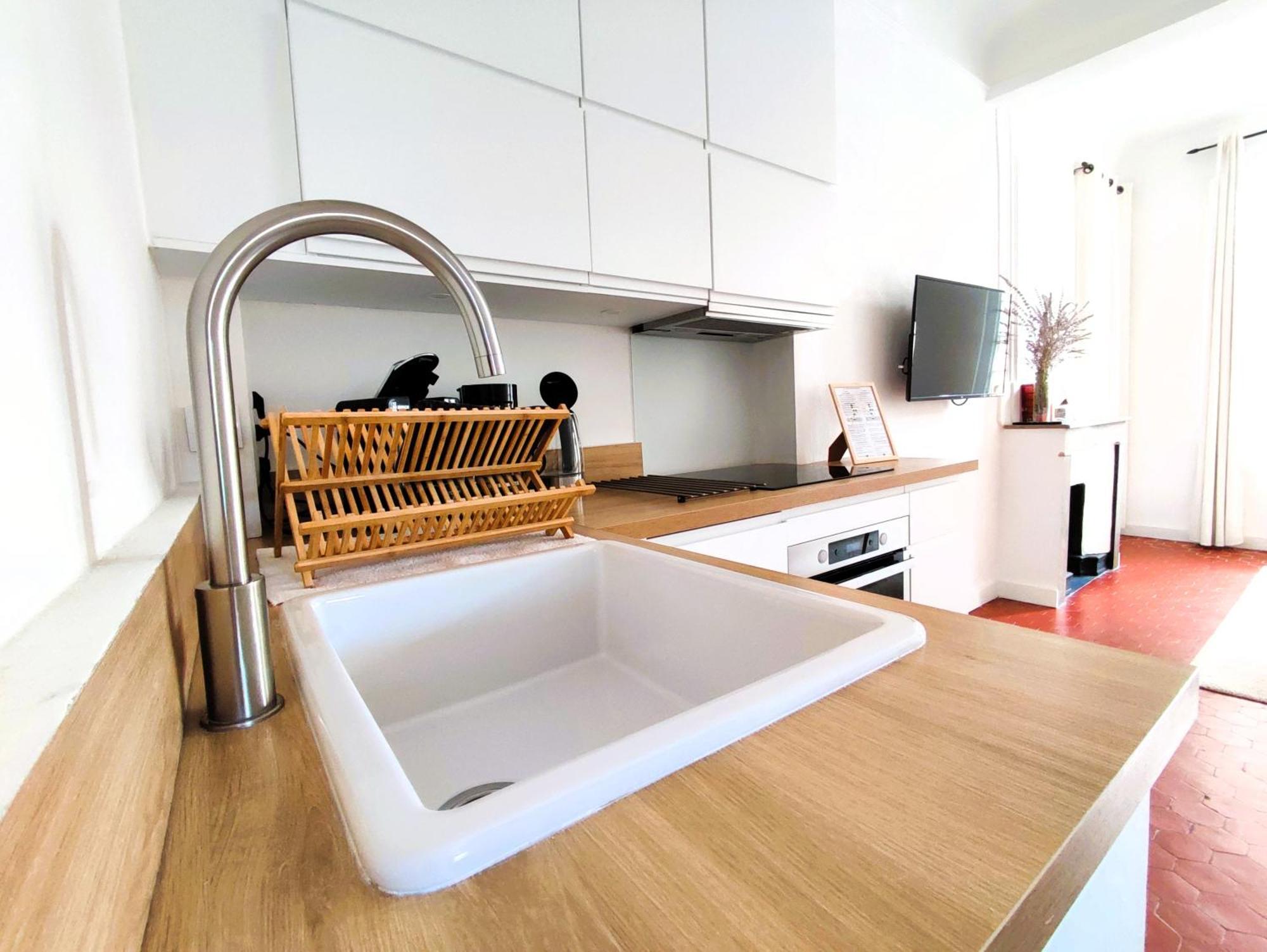 Appartement Climatise Parking Gratuit Surveille Avignon Exterior foto